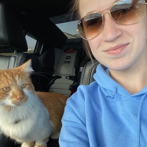 Meet your Posher, Joanna